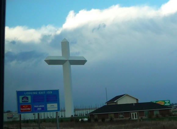 Giant cross in Effingham